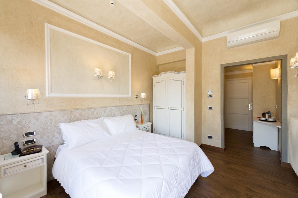 Hotel California Firenze Bagian luar foto